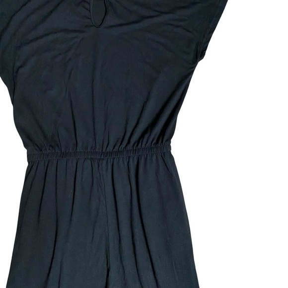 PRETTYGARDEN Black Off Shoulder Jumpsuit Romper Elastic Waist Pockets NWT Small - Picture 9 of 12